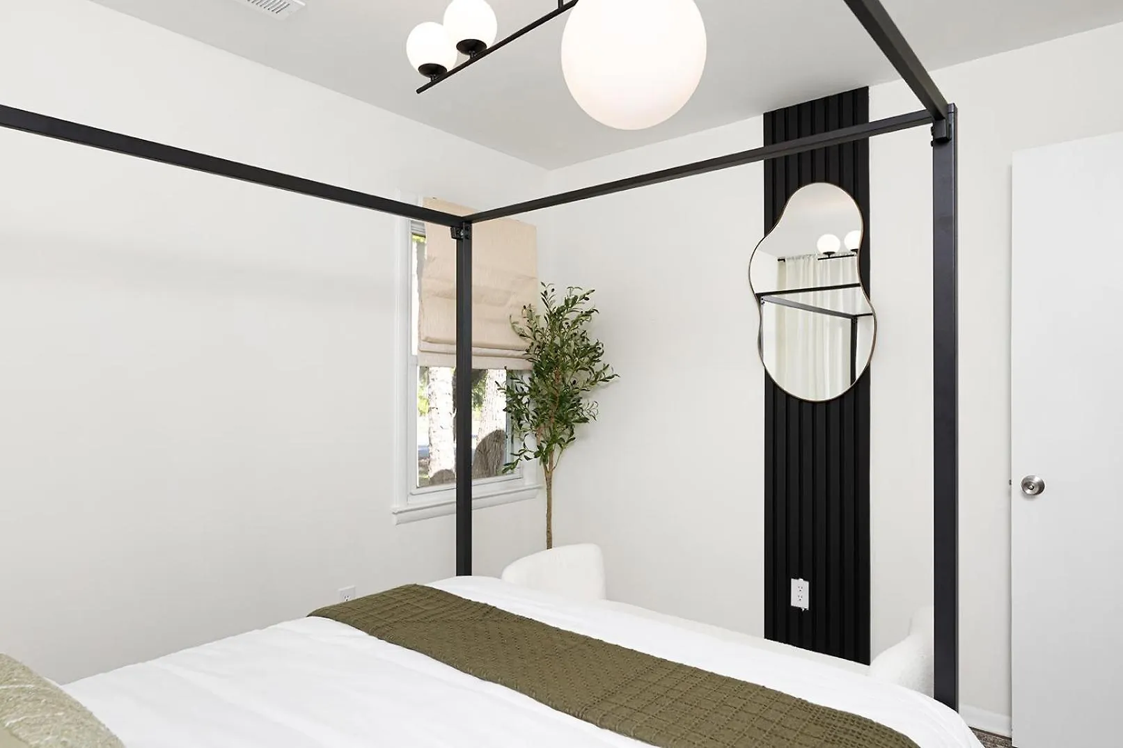 Vila Lux Deco King Beds Near Uptown & Breweries Charlotte USA